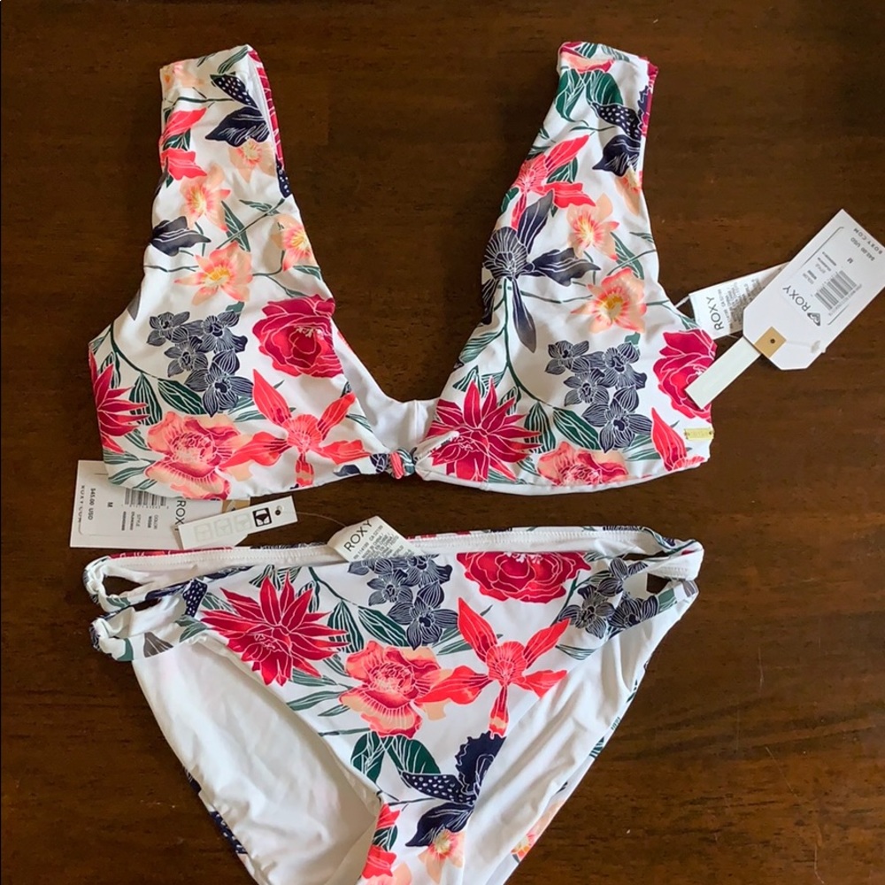 ROXY WOMANS SWIMSUIT